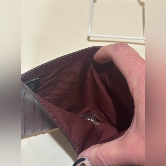 Coach small wallet with butterfly Appliqué - Picture 15 of 16